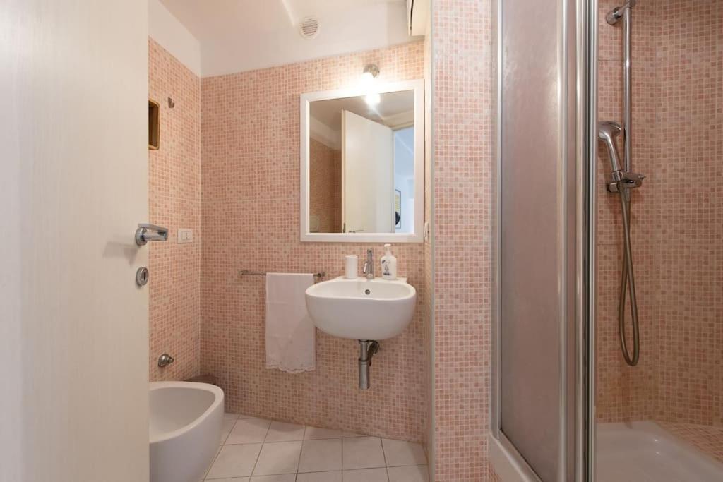 Casa Bartolomeo - Loft In Trastevere روما المظهر الخارجي الصورة